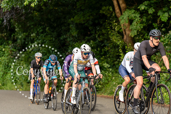20240628 - Ilkley - 93 Cycles Mens Classic Race-115