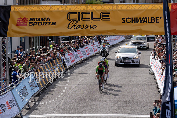20260426 - CiCLE -584