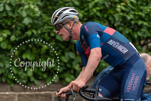 20220701 - Ilkley Mens GP-120