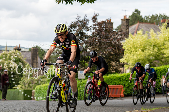 20240628 - Ilkley - 93 Cycles Mens Classic Race-102